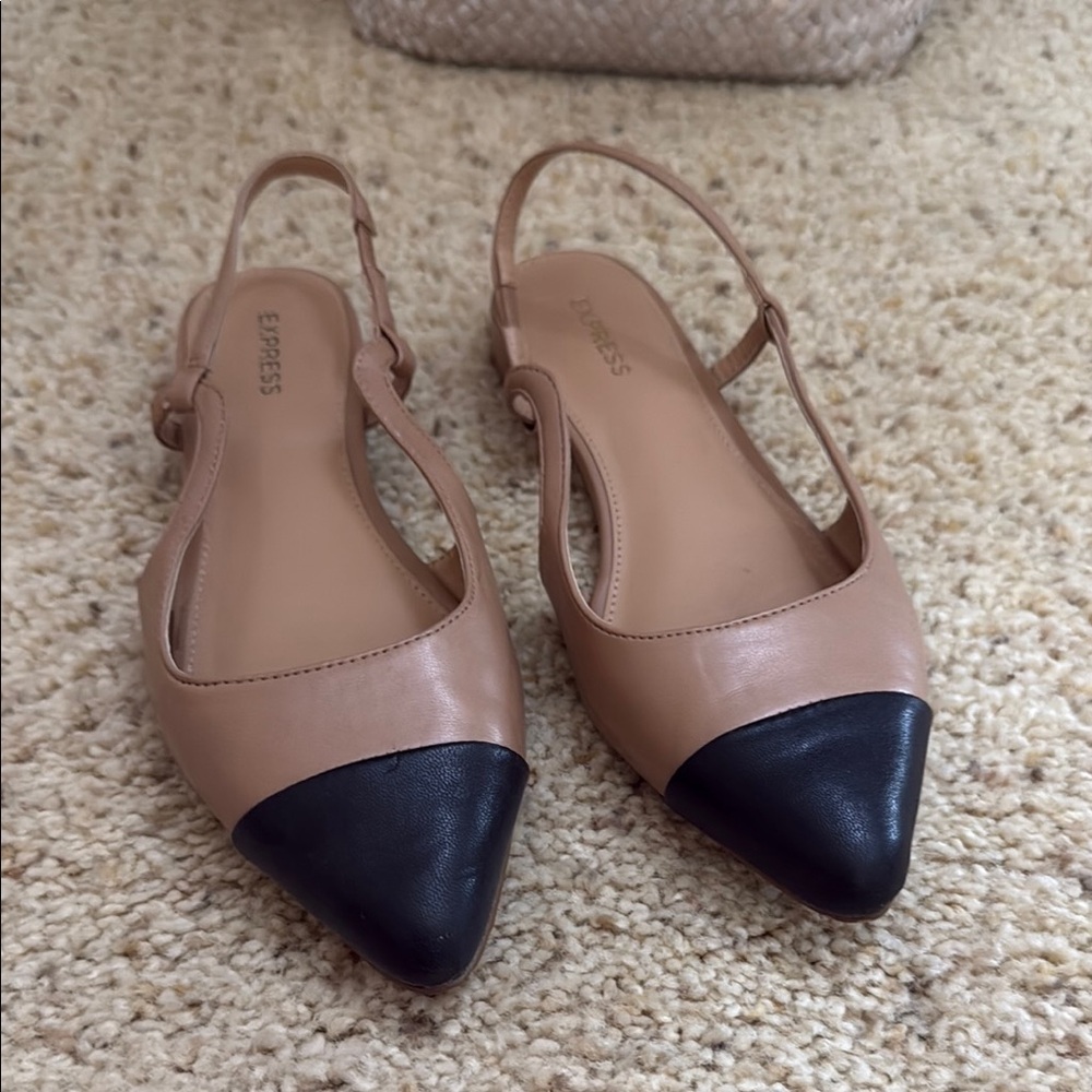 Express Women's Tan and Black Slingback Flats